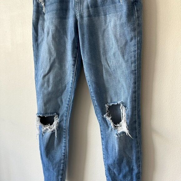 Wild Fable High Rise Distressed Skinny Jeans - Size 00 - Picture 9 of 10
